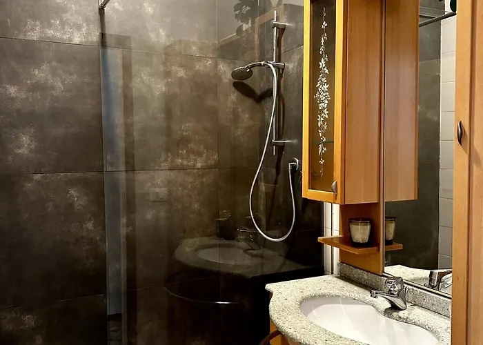 Dalla Nonna Lella غاتيو أ ماري